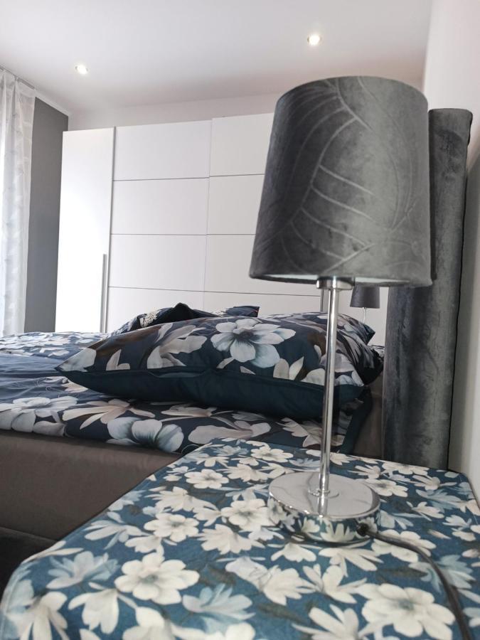 Apartament Przy Kopalni Srebra Tarnowskie Góry Exteriör bild